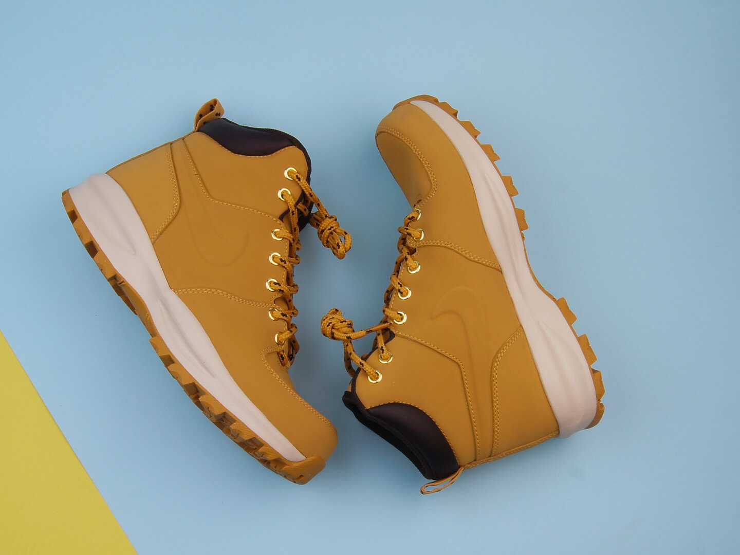 Nike haystack outlet boots